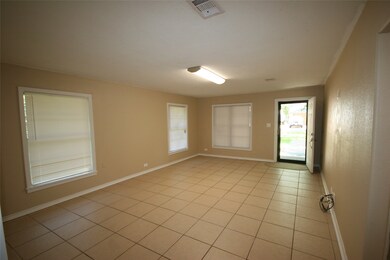 14ft wide x 21 ft long Living room
