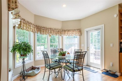 28 Farrwood Dr, Hooksett, NH 03106 - photo 6