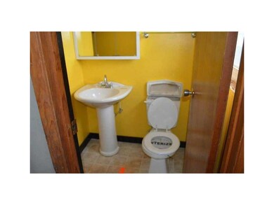 825 Valleyview Dr, Marion, IA 52302 - photo 7