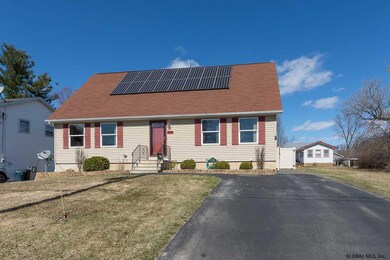 14 Delaware Ave, Rensselaer, NY 12144 - photo 2