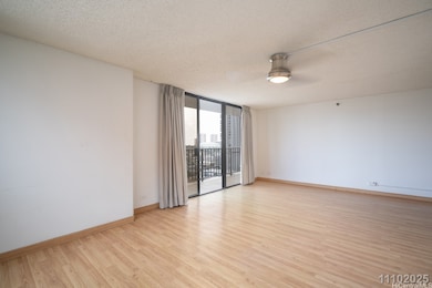 Parkside Tower unit 1401, Honolulu, HI 96826 - photo 6