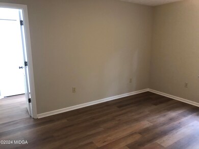 111 Haley Ln, Juliette, GA 31046 - photo 6