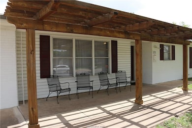 101 Anderson St, College Station, TX 77840 - photo 2