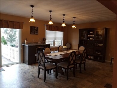 62 Highland St, Cranston, RI 02920 - photo 6