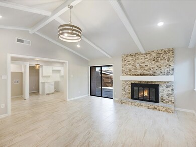 3029 Burning Tree Ln, Garland, TX 75042 - photo 7