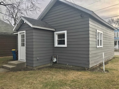 715 W Wiley Ave, Bluffton, IN 46714 - photo 6