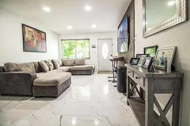 5601 SW 38th St, Davie, FL 33314 - photo 3