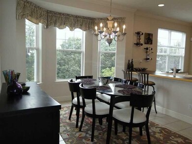 Dining Room. WALLS OF WINDOWS *EXPANSIVE VIEWS* PR