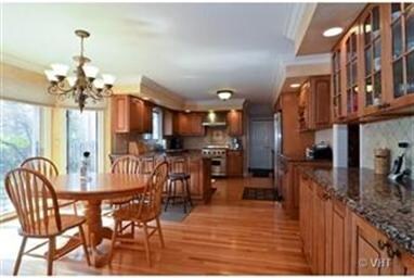 4311 Crescent Ln, Glenview, IL 60026 - photo 5