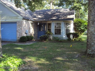 527 Petunia Ln N, Whiting, NJ 08759 - photo 2