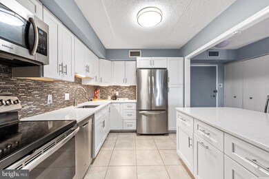 11108 Valley Forge Cir unit 1108, King of Prussia, PA 19406 - photo 7