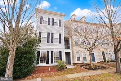 11821 Whitworth Cannon Ln, Bristow, VA 20136 - photo 4