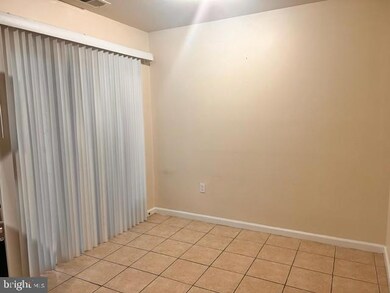 11516 Laurelwalk Dr, Laurel, MD 20708 - photo 5