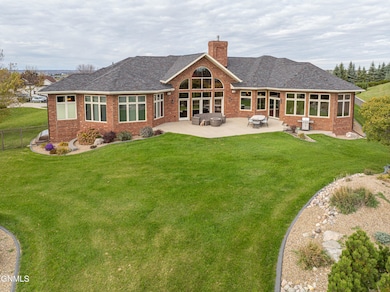 901 Corvette Cir, Bismarck, ND 58503 - photo 4