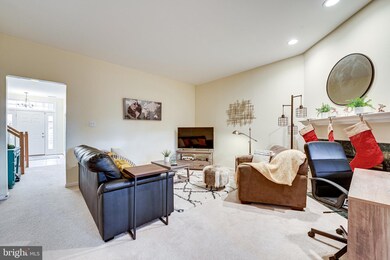 13028 Park Crescent Cir, Herndon, VA 20171 - photo 6