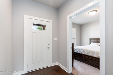 8632 Beaumont Cove Ct, Louisville, KY 40291 - photo 6