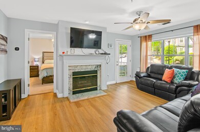 2320 Falls Gable Ln unit J, Baltimore, MD 21209 - photo 5