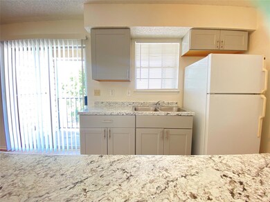 8024 Cambridge Cir unit B, Fort Worth, TX 76108 - photo 6