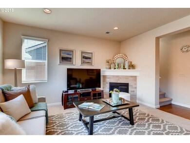 15603 SE Kingbird Dr, Clackamas, OR 97015 - photo 4