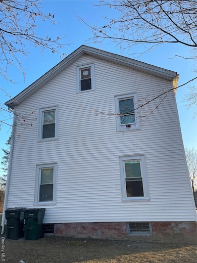 1557 Route 9w, Marlboro, NY 12542 - photo 2