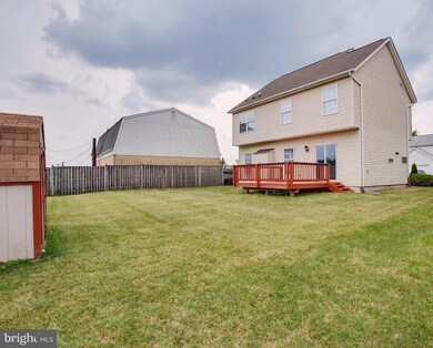 2111 Streamway Ct, Gwynn Oak, MD 21207 - photo 3