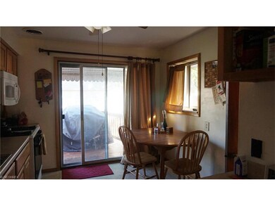 347 Gayle Dr, Sheffield Lake, OH 44054 - photo 7