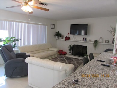 26178 Champagne Cir, Hemet, CA 92544 - photo 4