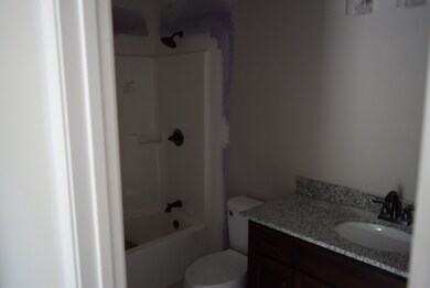 1518 S Spring St, Manchester, TN 37355 - photo 7