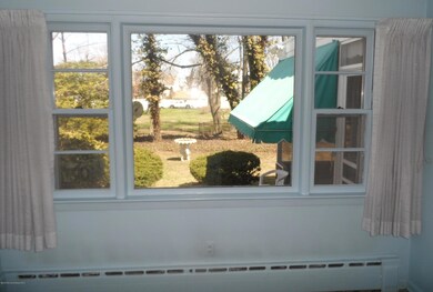 kitchen picture window