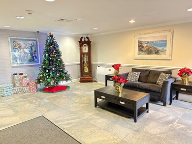 Sagamore Place Condominiums unit 1006, Quincy, MA 02171 - photo 7