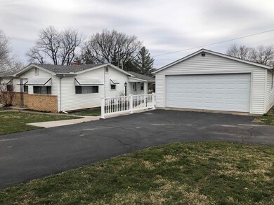 201 Johnson St, Covington, IN 47932 - photo 2