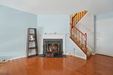 47 Howard Ct, Newark, NJ 07103 - photo 7