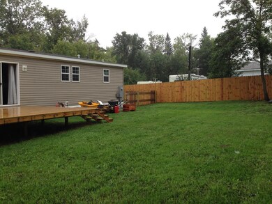 Back yard3<|><|>