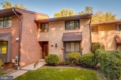 2255 Chapel Valley Ln, Lutherville Timonium, MD 21093 - photo 3