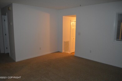 11710 Nix Ct unit A, Anchorage, AK 99515 - photo 4