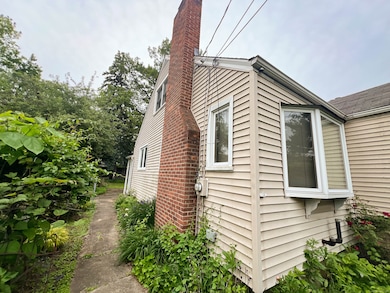 110 Wilkins Ave, Bridgeport, CT 06606 - photo 5