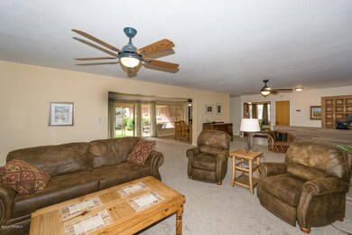 5232 E Holmes St, Tucson, AZ 85711 - photo 6