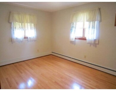 338 Beaver St unit 1, Waltham, MA 02452 - photo 4