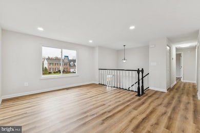 4362 Cub Run Rd, Chantilly, VA 20151 - photo 7