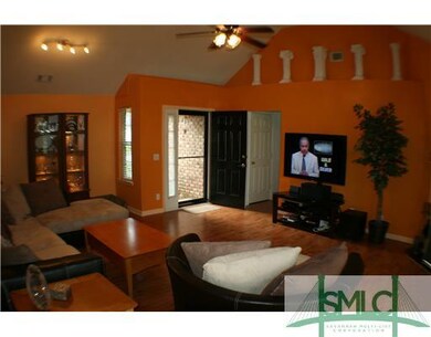 Den/Family/Great Room. Family Room/Great Room to F