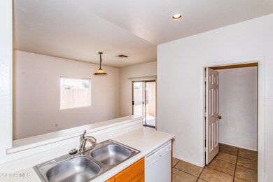 07 Kitchen