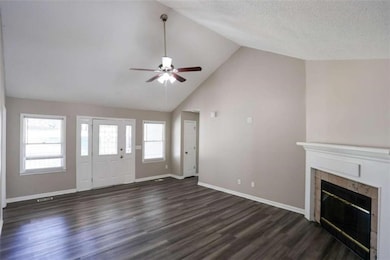 121 Wilson Cir, Carrollton, GA 30117 - photo 3