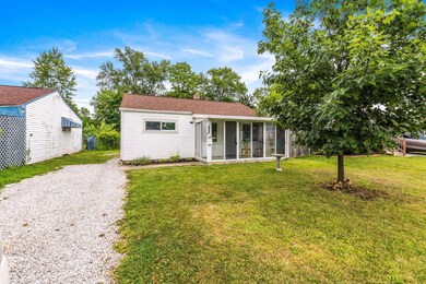 3008 Hiawatha St (Exterior)-1