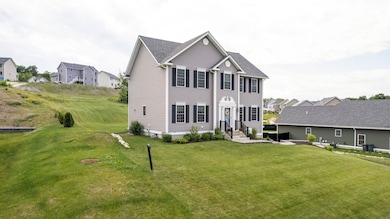 159 Brookview Dr, Hooksett, NH 03106 - photo 2