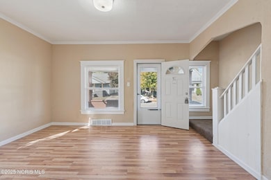 1557 Indiana Ave, Toledo, OH 43607 - photo 6