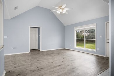 165 Ashwood Bend, Lufkin, TX 75904 - photo 6