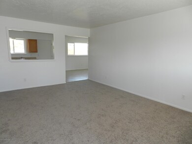 3507 Sierra Vista Dr, Farmington, NM 87402 - photo 2
