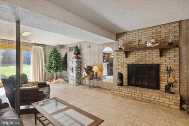 2115 Carroll Dale Rd, Sykesville, MD 21784 - photo 6