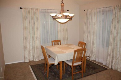 1936 E Citation Ln unit 19, Tempe, AZ 85284 - photo 4