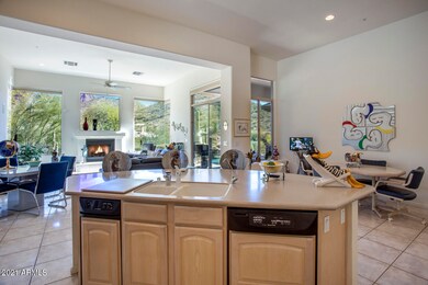 11_12952_E_Wethersfield_Rd___11_mls